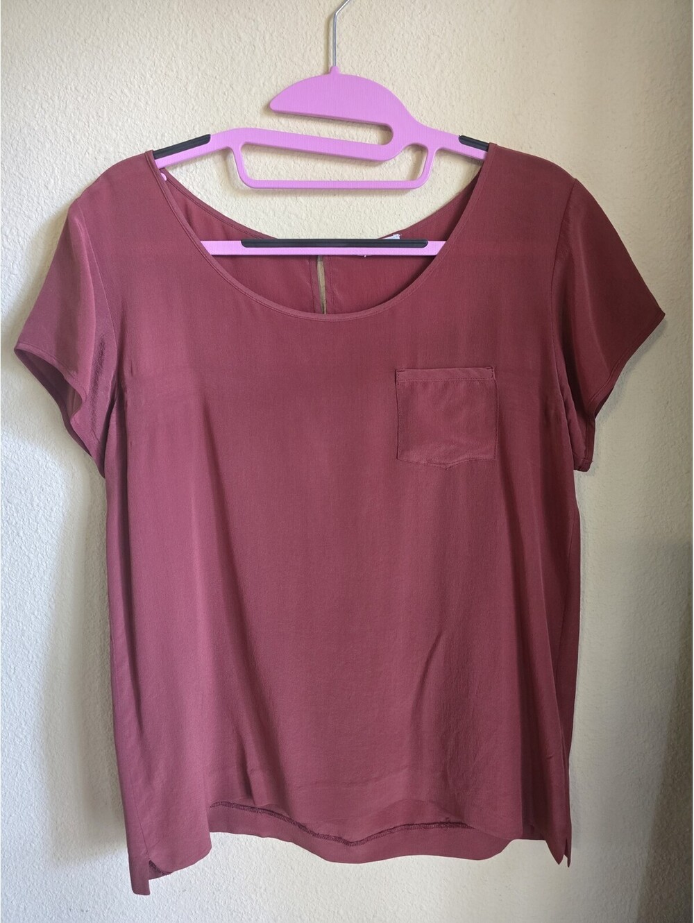 Club Monaco SILK brick red Round Neck Short Sleeve Pullover Pocket Blouse